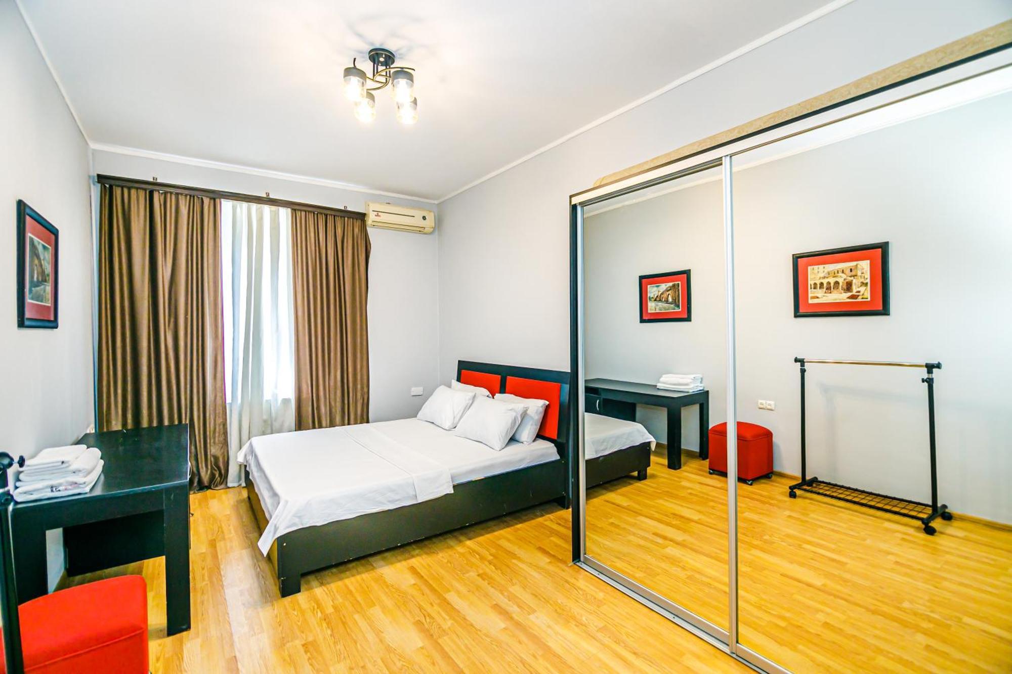 Azneft Garden Apartment Bakoe Buitenkant foto