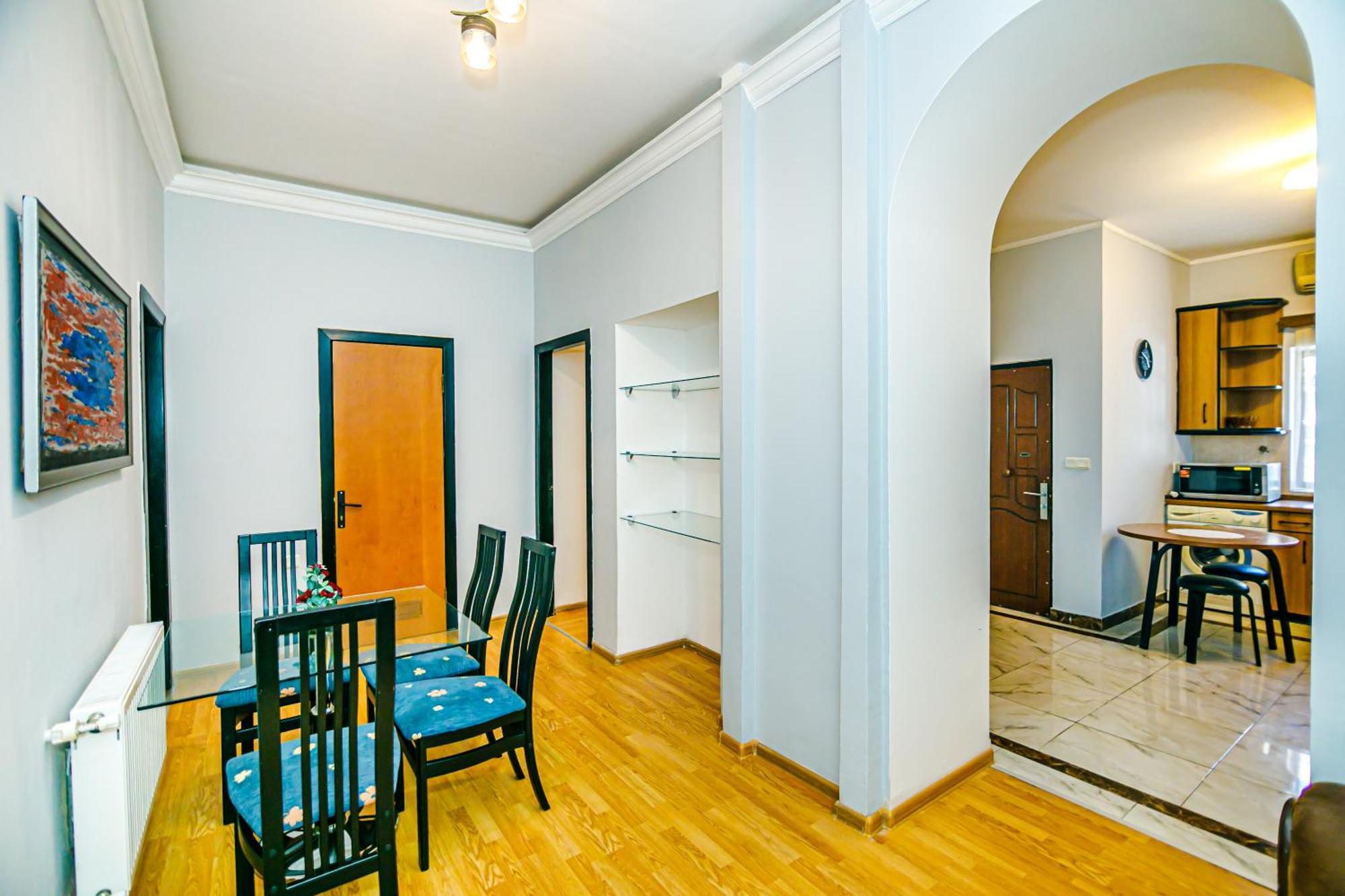 Azneft Garden Apartment Bakoe Buitenkant foto