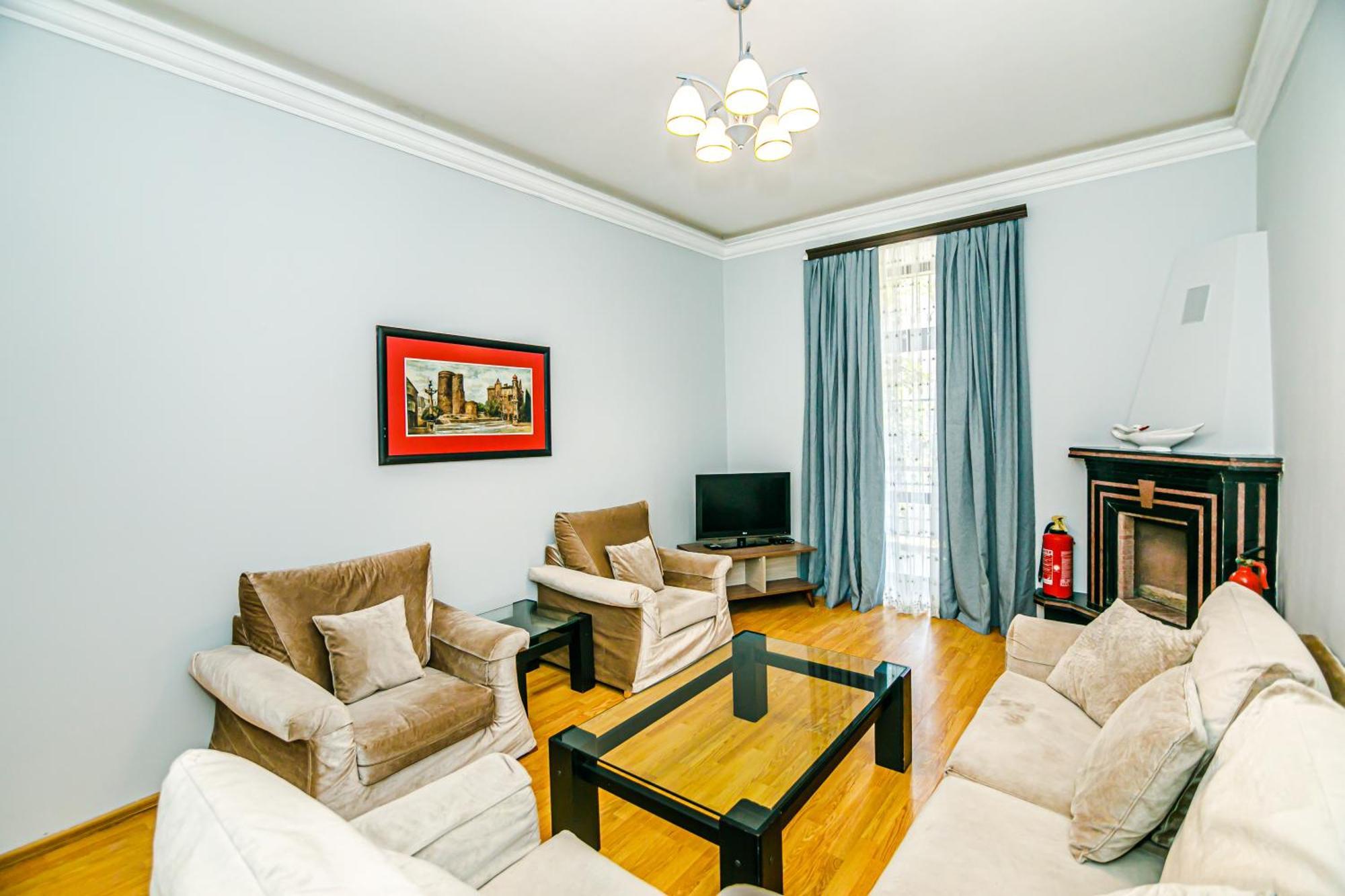 Azneft Garden Apartment Bakoe Buitenkant foto